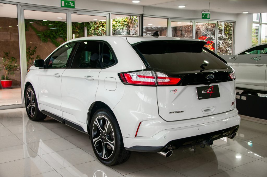 Ford Edge — foto 4 de 21