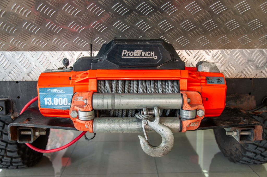Land Rover Defender — foto 10 de 20
