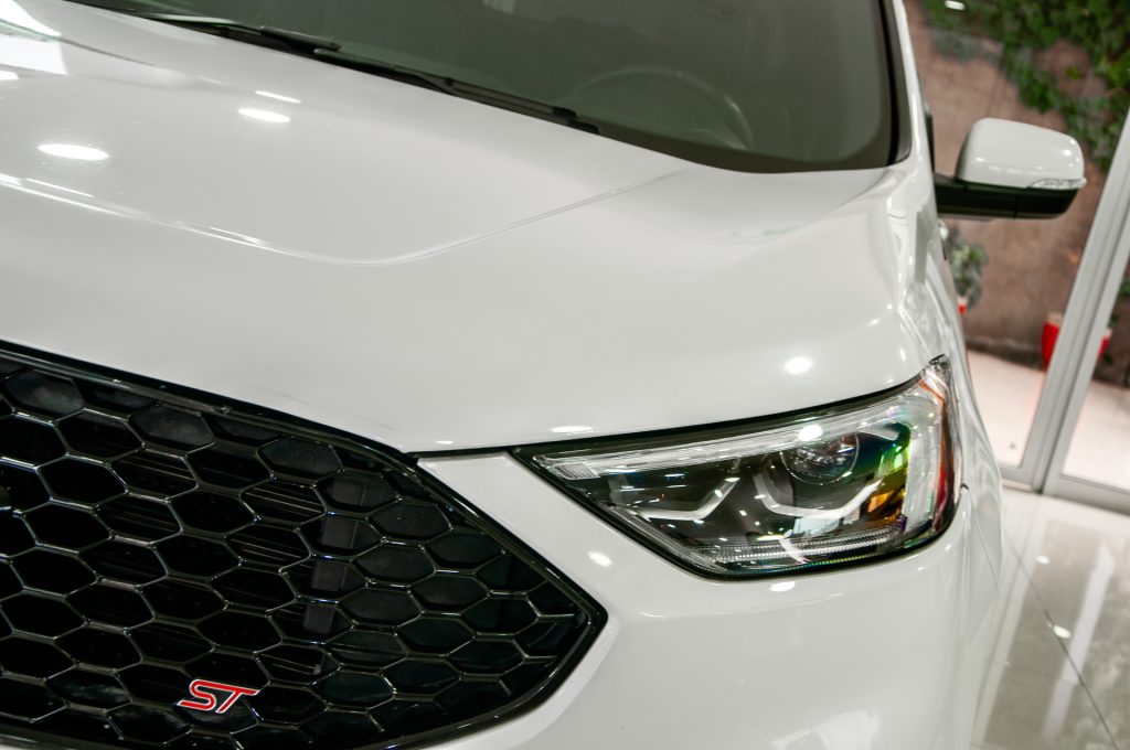Ford Edge — foto 9 de 21