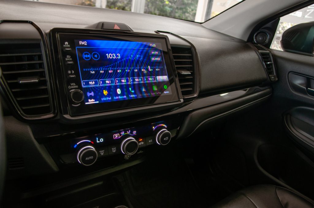 Honda City — foto 17 de 22