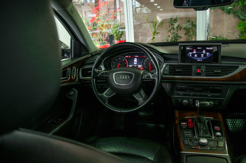 Audi A6 — foto 18 de 21