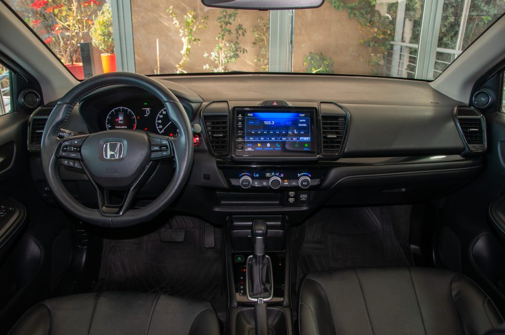 Honda City — foto 21 de 22