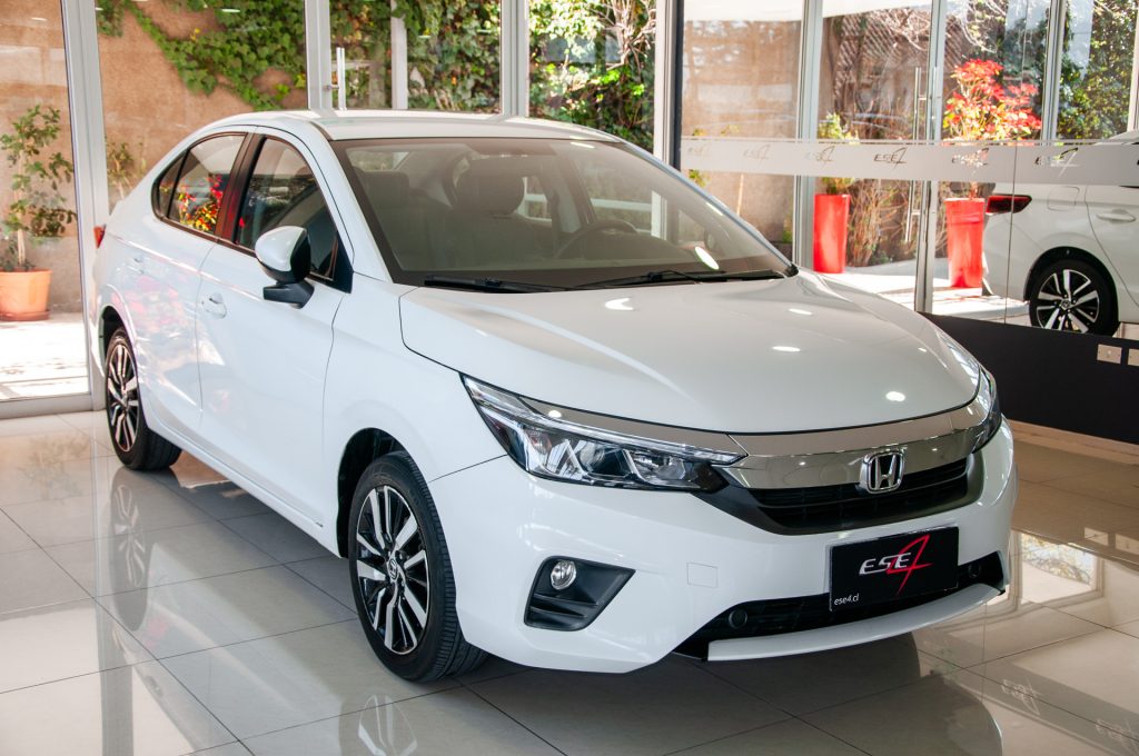 Honda City — foto 8 de 22
