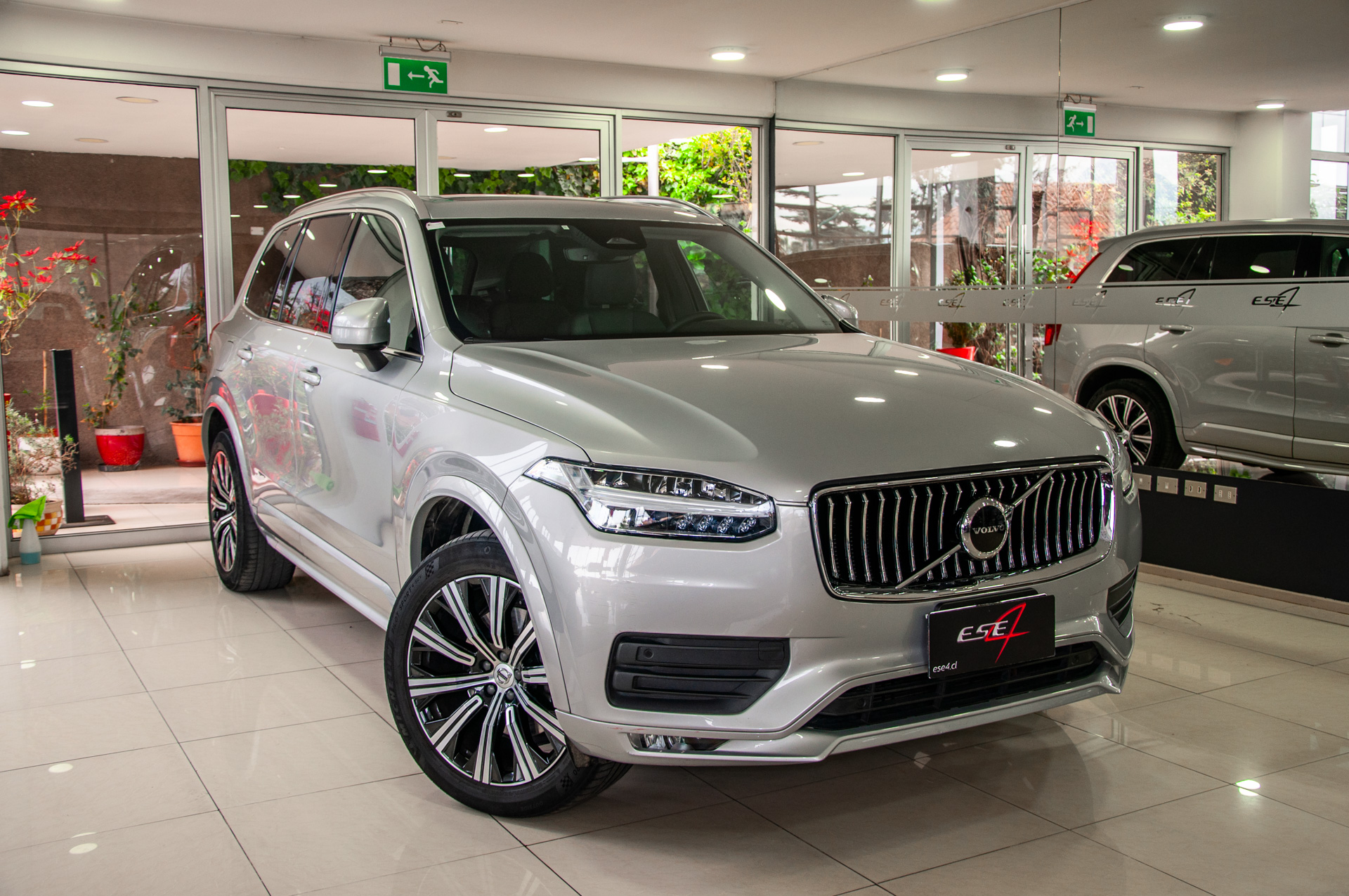 Volvo Xc90 B6 Plus 2023, foto 1 de 20