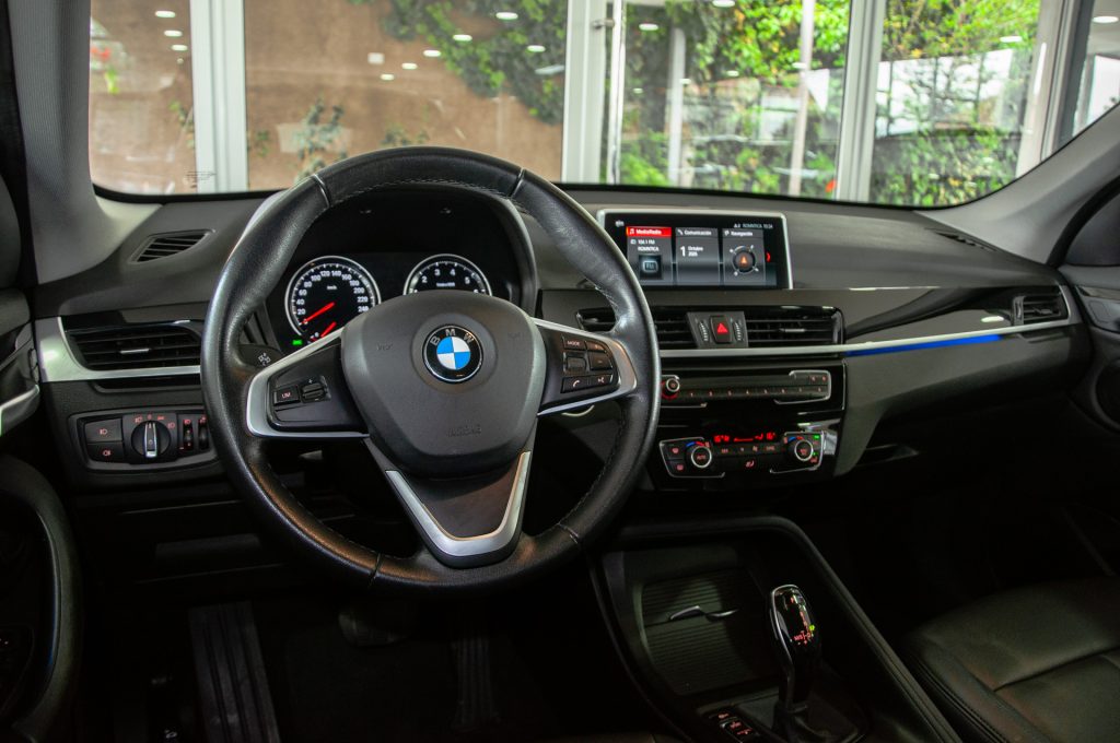 BMW X1 — foto 15 de 21