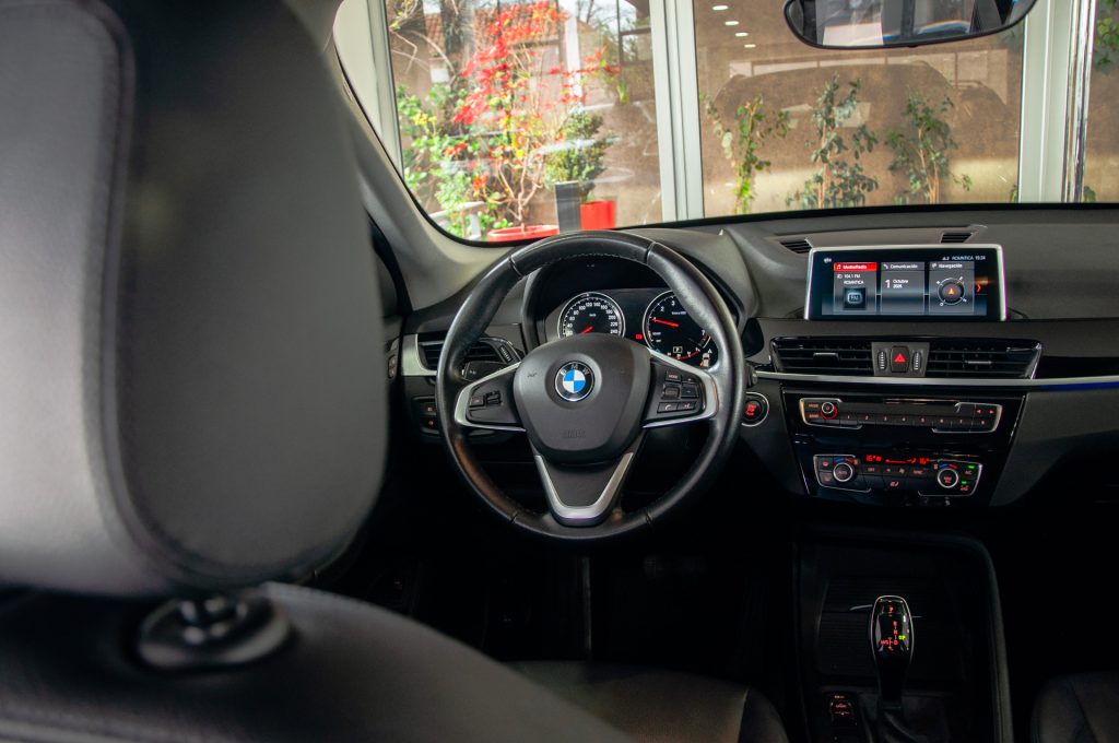 BMW X1 — foto 17 de 21