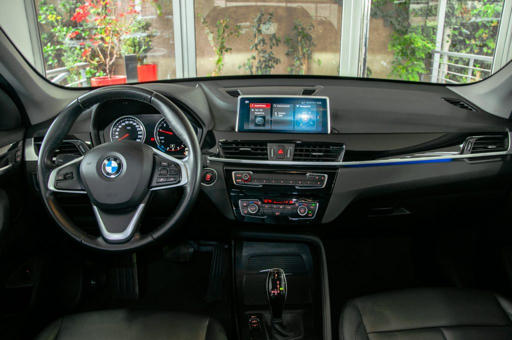 BMW X1 — foto 19 de 21