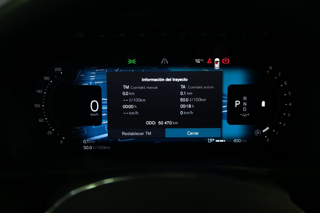 Volvo XC90 — foto 20 de 20