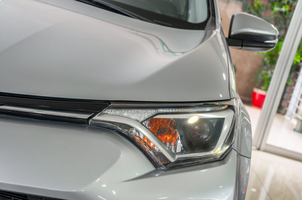 Toyota RAV4 — foto 9 de 21